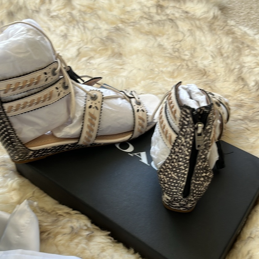 Coach Via W Demi Wedge MXM sandal 7.5 - Picture 2 of 6